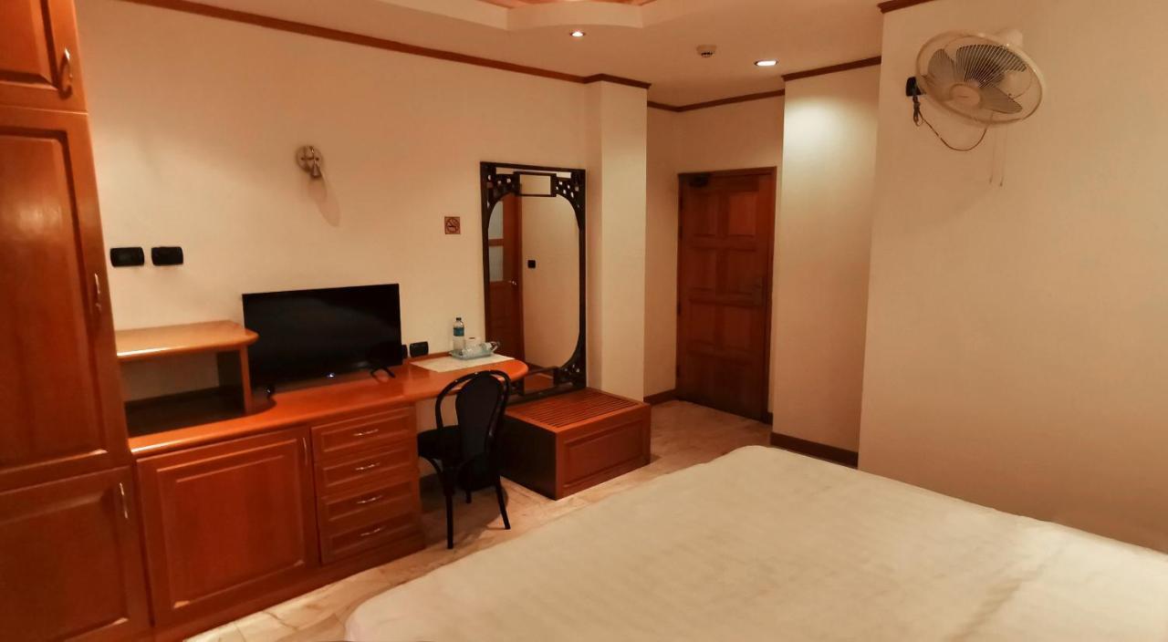 Max Residence Pattaja Kültér fotó